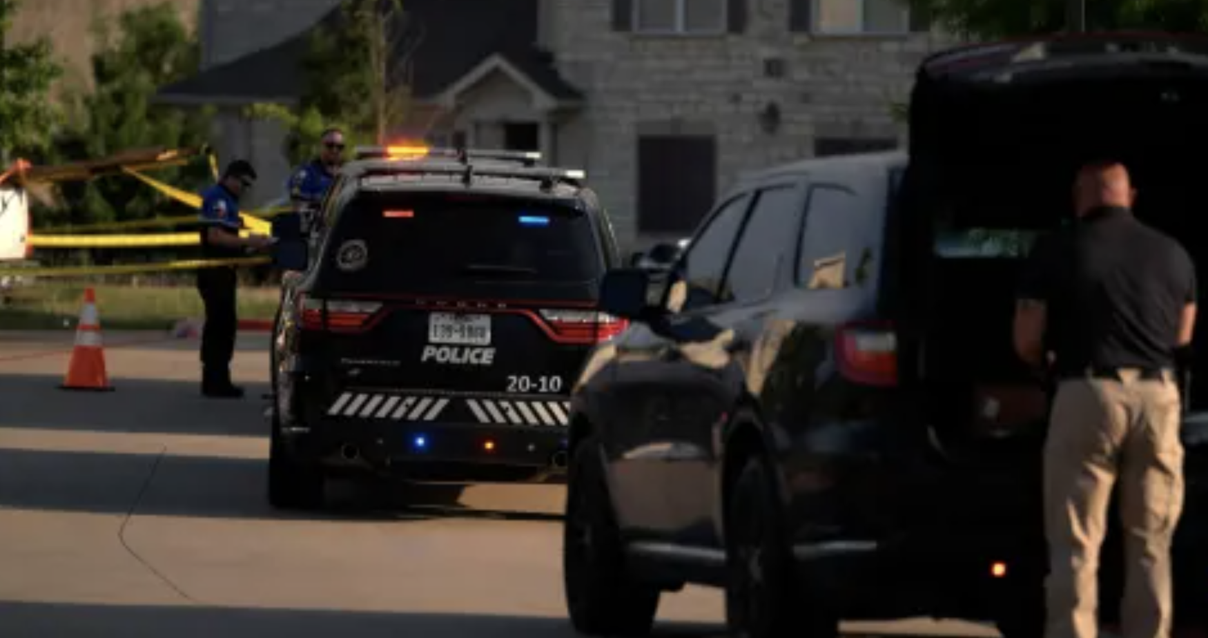 Police Search For Suspects After Sunnyvale, Texas, Shooting Leaves 1 ...