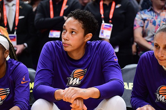 Following the harassment of WNBA star Brittney Griner at Dallas-Fort Worth International Airport, Phoenix Mercury’s leadership plans to make adjustments …