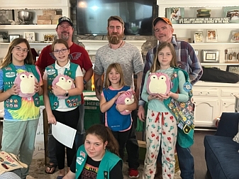 Dana Pyle, Ben Hickman, Thomas White, and Scott Kubeczka and their daughters