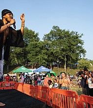 Street vocalist Kamauu was among the performers during Juneteenth.
