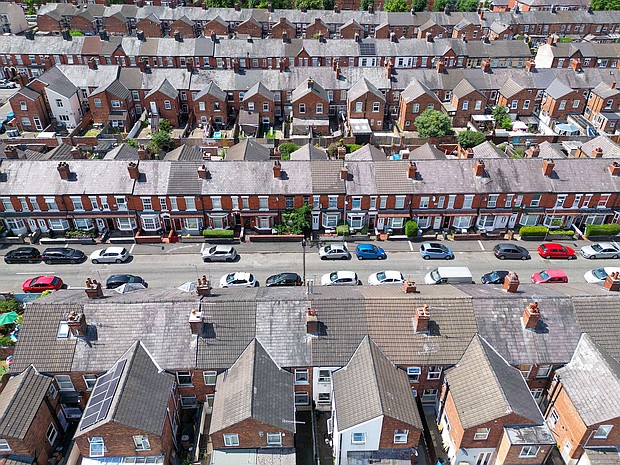 UK savers were “taking too long” to feel the benefits of high official interest rates, UK finance minister Jeremy Hunt said last week.
Mandatory Credit:	Christopher Furlong/Getty Images