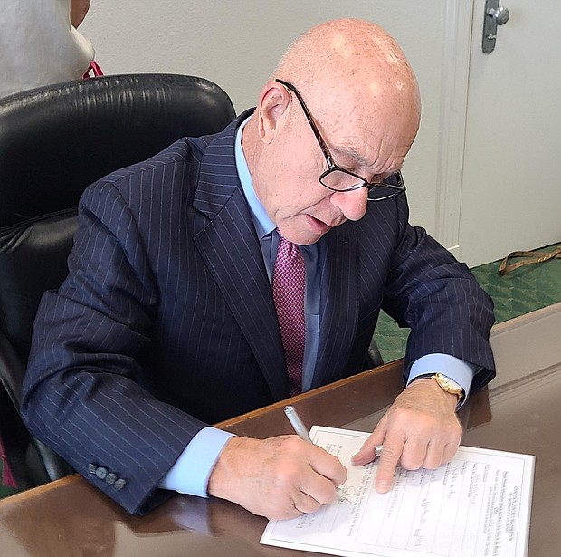 John Whitmire files to run for Mayor of Houston