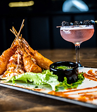 Quad HTX Restaurant & Sports Lounge offers an extraordinary menu of elevated signature cuisine, with a Southern flare, at the new luxury sports and dining experience in the Third Ward.
Photos: Visual Influence