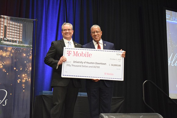 More than 400 UHD alumni and friends of the University gathered in the Houston Marriott Marquis ballroom on Tuesday, October …