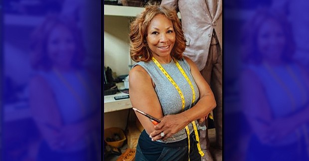 Sculptor-Artist Susan Holley Williams