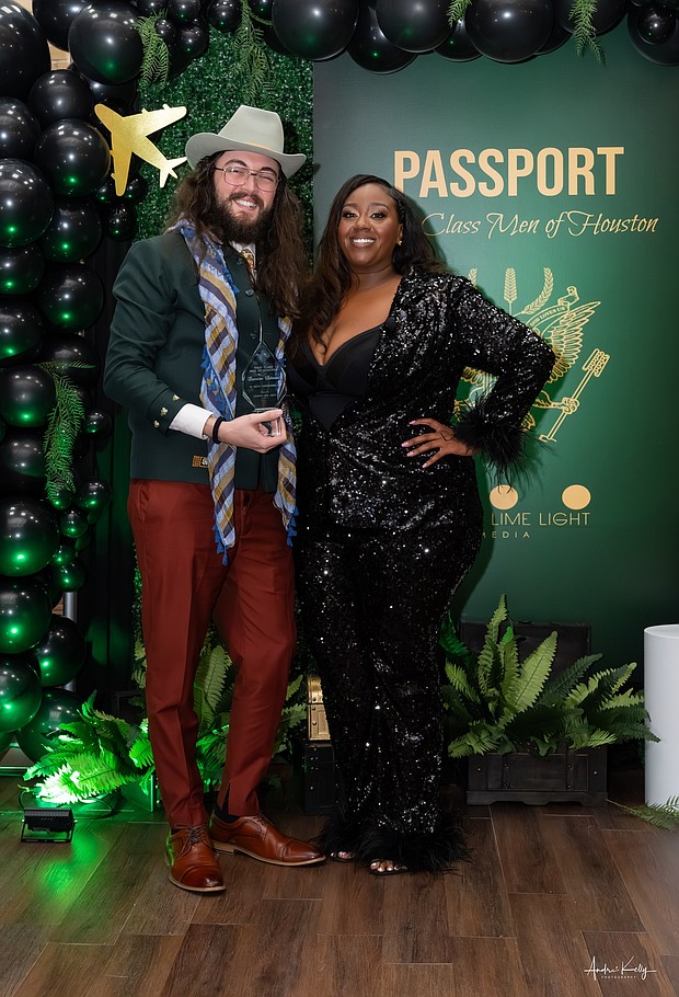 Writer/Producer, Sama'an Ashrawi, receiving his award