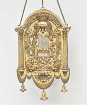 Georg Zeiller, Torah Shield, 1825, silver-gilt, the Museum of Fine Arts, Houston, Museum purchase funded by the Toomim-Robinson Family.