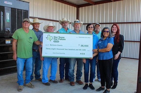 In the spirit of Texas Recycles Day, H-E-B champions environmental stewardship by offering free admission to select Texas nature centers. …