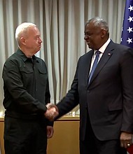 (R-L) Lloyd Austin and Yoav Gallant -Secretary of Defense Lloyd Austin is visiting Israel on Monday
credit POOL