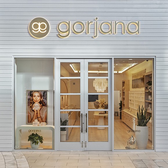 gorjana, the fast-growing Laguna Beach-based jewelry brand, today announced the continuation of its impressive retail expansion in Texas with the …