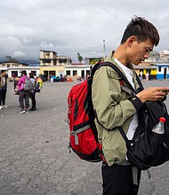 Zheng Shiqing arrives in the town of Tulcan on Ecuador's Colombian border. Source: Evelio Contreras/ CNN
Mandatory Credit:	Evelio Contreras/CNN