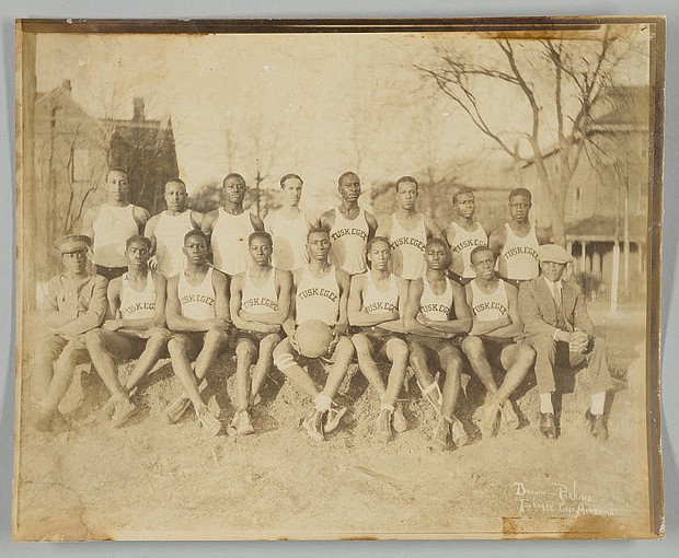The 1929 men’s basketball team at Tuskegee Institute (now Tuskegee University).