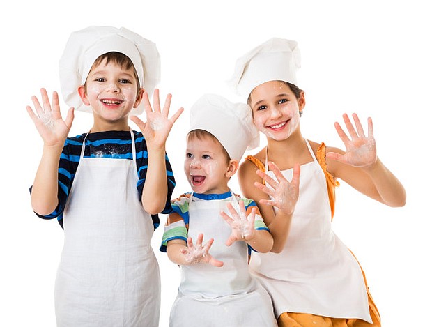 Bring your kids to the Brazos Home & Garden Show and enjoy FREE Kids Cooking Classes!🍴 Enroll your kids in a hands-on cooking class to learn knife skills and create delicious recipes.