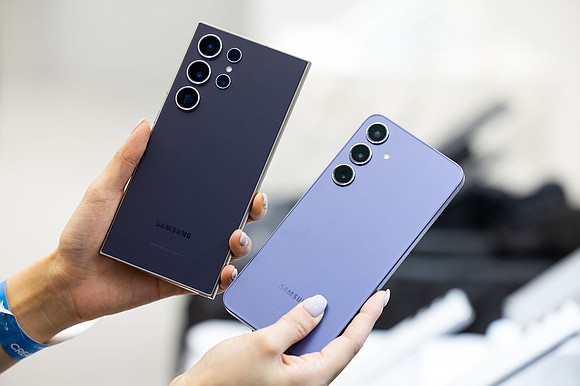 Samsung’s next-generation flagship Galaxy S24 devices aim to take messaging, photos and games to the next level with artificial intelligence.