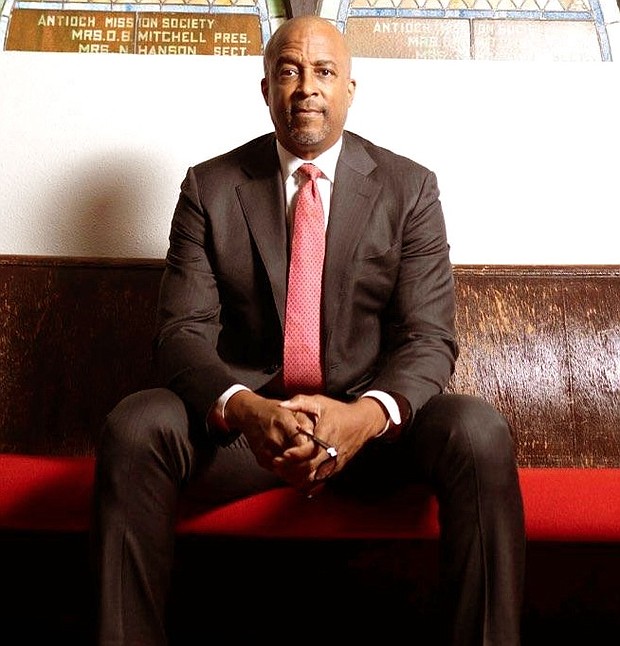 Pastor Lou McElroy, pastor of The Antioch Missionary Baptist Church