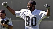 Jerry Rice arrives for his first practice with the Oakland Raiders at their training camp in Alameda on June 5, 2001.