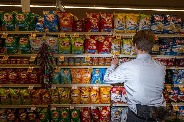 A potential agreement to fund WIC benefits could limit the choices of food stamp recipients.
Mandatory Credit:	Ash Ponders/Bloomberg/Getty Images via CNN Newsource