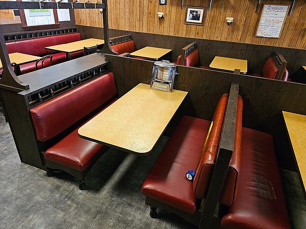 The famous booth from "The Sopranos" final episode has been sold on eBay for $82,600, according to the auction website.
Mandatory Credit:	via CNN Newsource