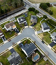 Mortgage rates dropped this week after four weeks of increases.
Mandatory Credit:	Jim Watson/AFP/Getty Images via CNN Newsource