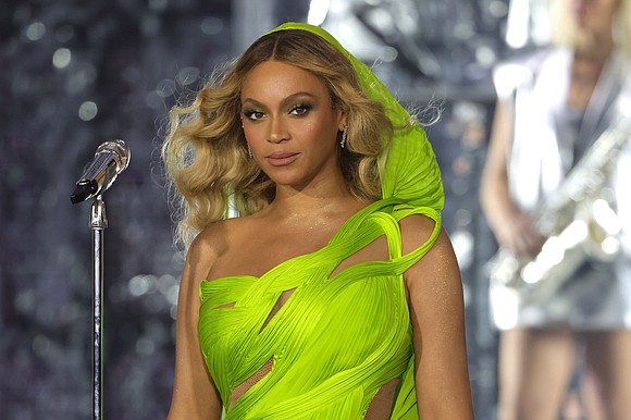 Beyoncé will be honored with the iHeartRadio Innovator Award at the 2024 iHeartRadio Music Awards this year.