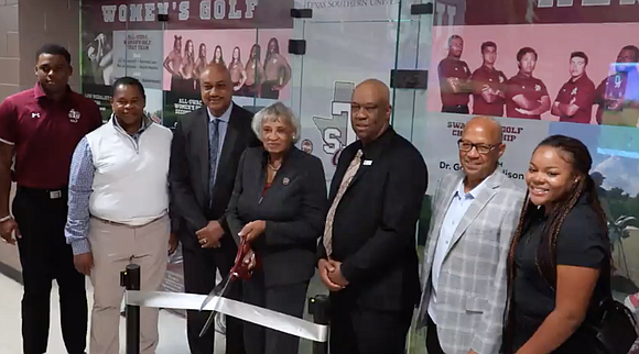 Texas Southern University partners with Make Golf Your Thing to introduce a golf simulator and promote industry diversity on campus.