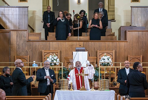 With Dr. Alonza L. Lawrence presiding over Holy Communion on Sunday, March 24, members of Moore Street Missionary Baptist Church in Richmond’s Carver community recognized the sacred Palm Sunday occasion.