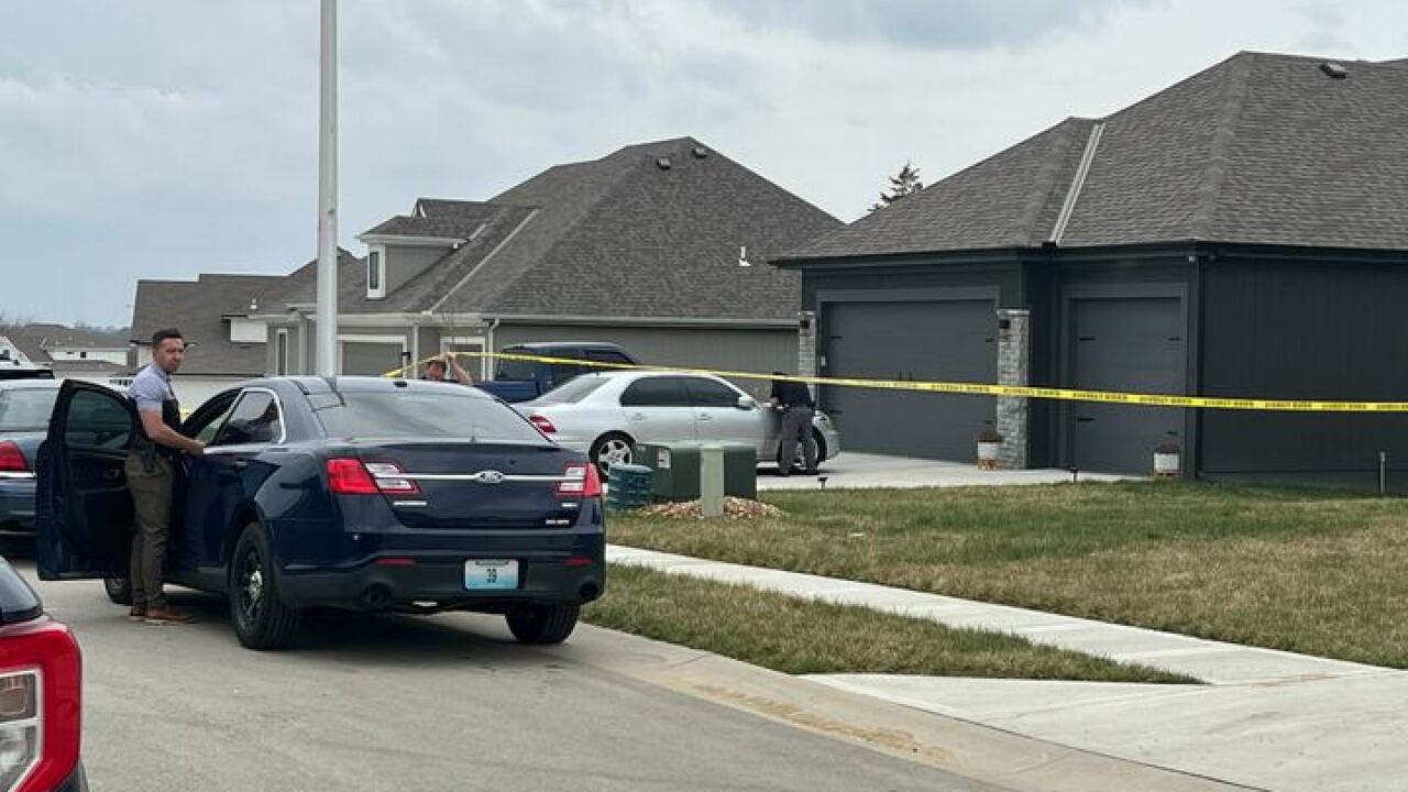 KCPD Investigates Deaths Of 3 Family Members In Northland As Double ...