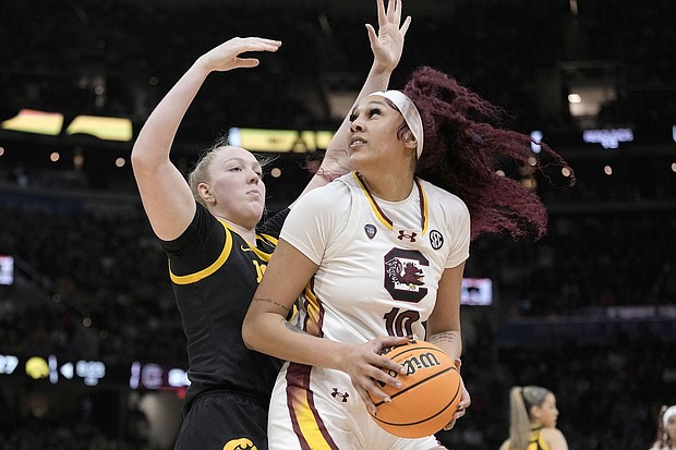 Under Staley's mentorship, Kamilla Cardoso has become one of women's college basketball's most dominant players.
Mandatory Credit:	Morry Gash/AP via CNN Newsource