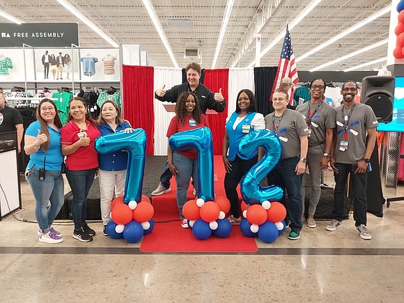 Houston Walmart's revamped store delights shoppers while giving back to the community with $4K in grants.