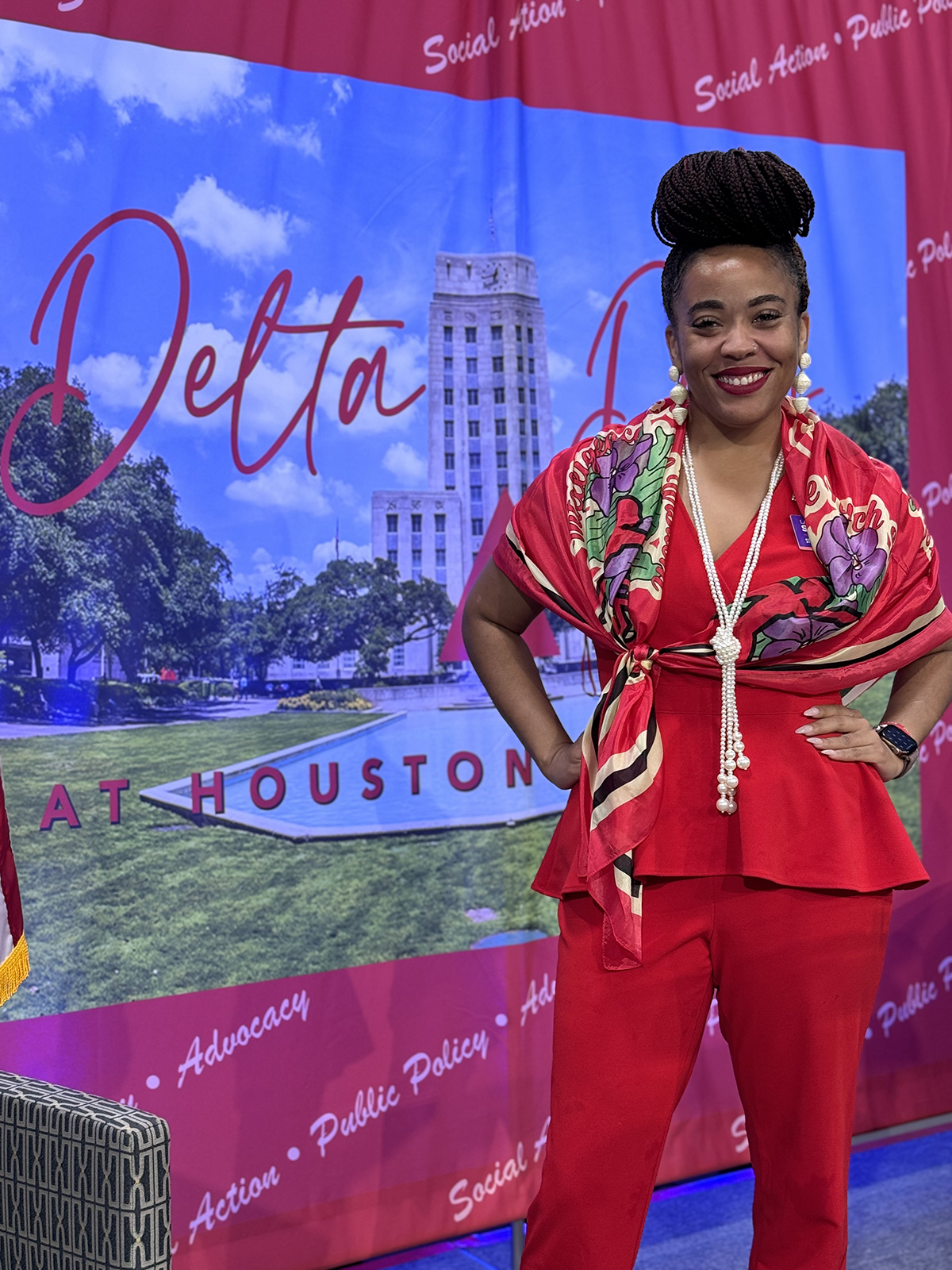 Ten Major Endorsements Propel Lauren Ashley Simmons in District 146 Race  Congresswoman Jasmine Crockett Campaigns with Simmons | Houston Style  Magazine | Urban Weekly Newspaper Publication Website