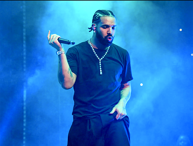 Drake performing at the BET Awards 2023/PHOTO BY PRINCE WILLIAMS