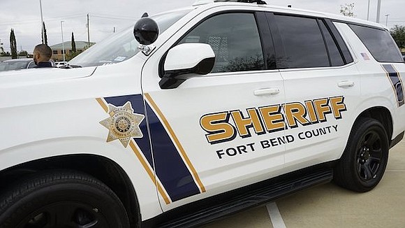 The Fort Bend County Sheriff's Office is investigating the homicide of 37-year-old Laura Smith, found dead in her Richmond home; …