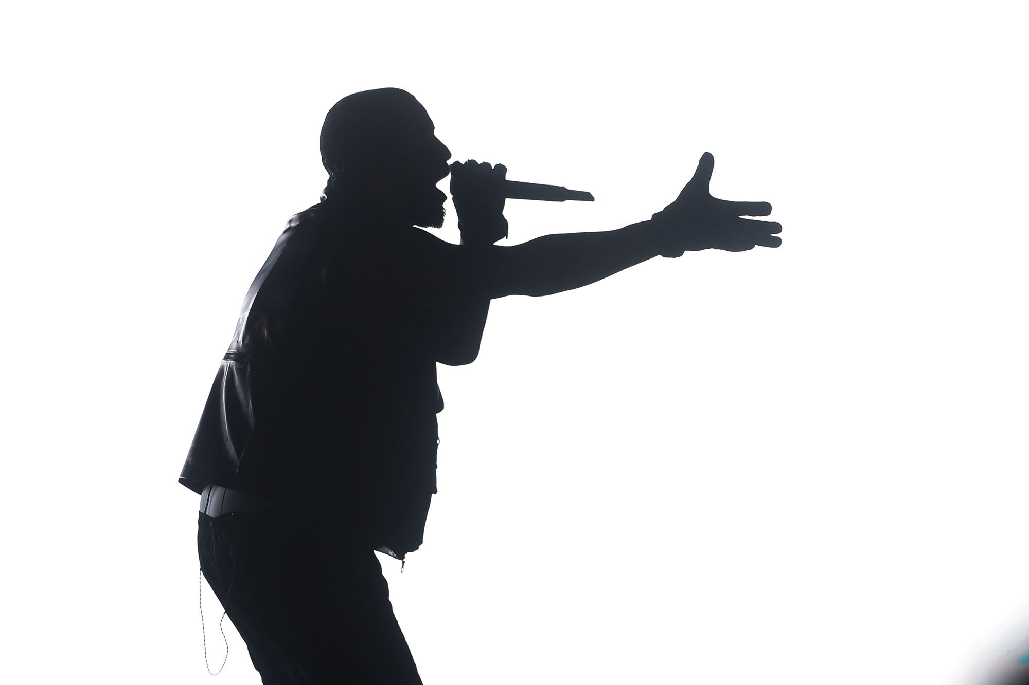 Viral ‘BBL Drizzy’ AI Drake diss track company gets sued | Houston ...