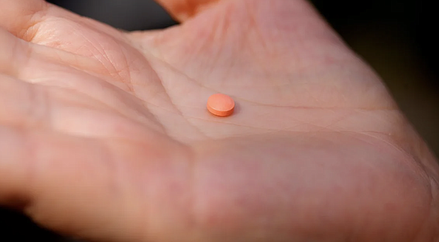 A new study suggests that aspirin use for cardiovascular disease prevention remains high among older adults, despite risks and updated guidance.
Mandatory Credit:	Emma H. Tobin/AP/File via CNN Newsource