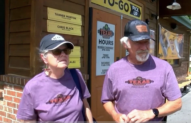 Retired couple, Mike and Judy McNama, are traveling across America to eat at different Texas Roadhouse restaurants.
Mandatory Credit:	WLKY via CNN Newsource
