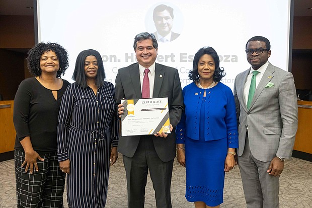 HCC Chancellor Margaret Ford Fisher, Ed.D., presented a certificate of recognition to the Honorable Herbert Espinoza Consul General of Costa Rica, for his term as Dean of the Consular Corps of Houston.




Shown here (left to right): Trustee – Charlene Johnson of District 2, Dr. Pretta VanDible Stallworth of District 9, Consul General – Herbert Espinoza, Chancellor – Ford Fisher, and Board of Trustees Vice Chair – Laolu Davies-Yemitan of District 4.
