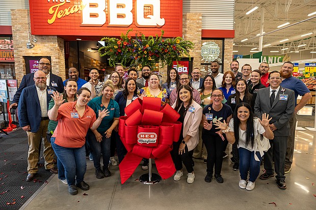 H-E-B Mansfield Ribbon Cutting