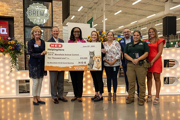 H-E-B Mansfield Ribbon Cutting