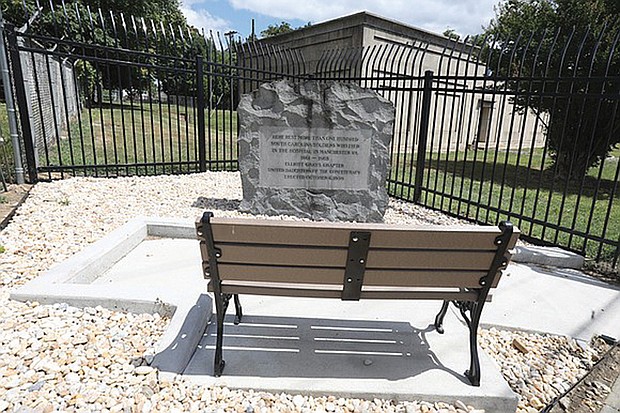 Have you seen this bench? It’s gone from its perch in front of a Confederate marker in South Side.