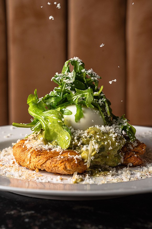 Houston’s historic Rice Village is now home to a dining experience that’s as stylish as it is flavorful—welcome to FRNDS … Houston’s historic Rice Village is now home to a dining experience that’s as stylish as it is flavorful—welcome to FRNDS …