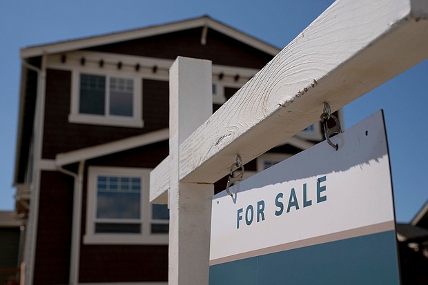 In the months since the settlement was announced, real estate agents across the country have been attending trainings and poring over the details of new contracts they must sign with prospective homebuyers.
Mandatory Credit:	David Ryder/Bloomberg/Getty Images via CNN Newsource