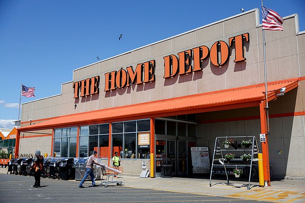 A Home Depot store in Washington, DC, seen here on Aug. 12, as Home Depot Inc. is scheduled to release earnings figures on August 13.
Mandatory Credit:	Ting Shen/Bloomberg/Getty Images via CNN Newsource