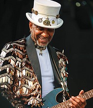 Guitarist Kevin Robinson