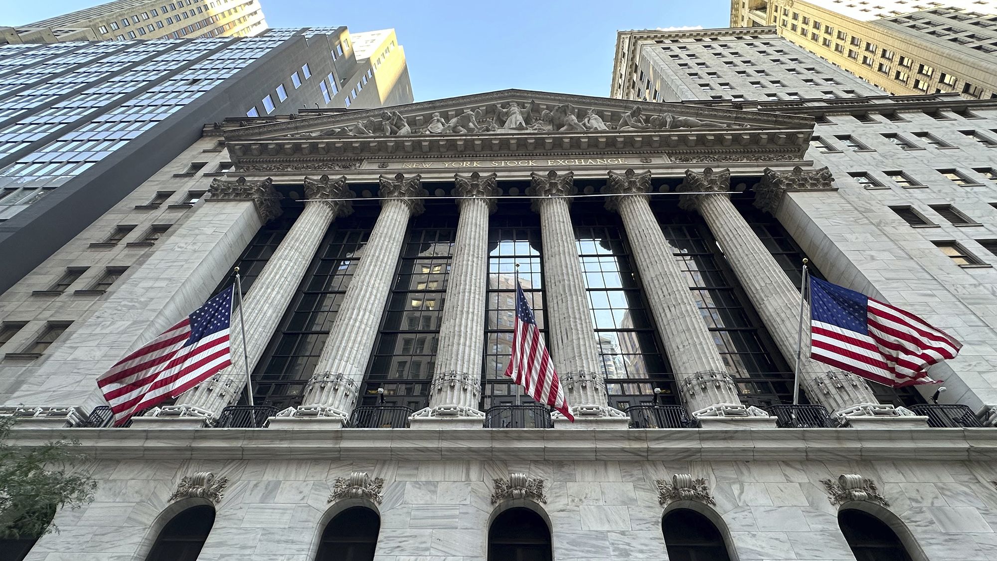 How Kamala Harris is winning over Wall Street | Houston Style Magazine ...