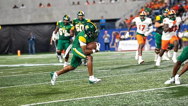 Jacquez Jones led Norfolk State’s receiving corps with four receptions for 78 yards.