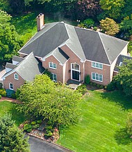 An aerial view of the Saxony Court, home in Manhasset, New York, belonging to Chris Hu and Linda Sun, July 24, 2024. Sun is the former deputy chief of staff for New York Gov. Kathy Hochul.
Mandatory Credit:	J. Conrad Williams Jr./Newsday RM/Getty Images via CNN Newsource