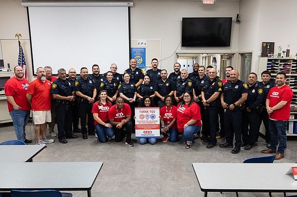 In a heartfelt display of gratitude and solidarity, H-E-B once again rallied its Partners for the 20th Annual Helping Heroes …