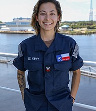 Petty Officer 2nd Class Kalani Duong/
Photo by Mass Communication Specialist Seaman
Sierra Garcia
