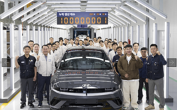 In an automotive world often dominated by glitz, glamour, and fast-paced technological advances, Hyundai Motor Company has made its mark …