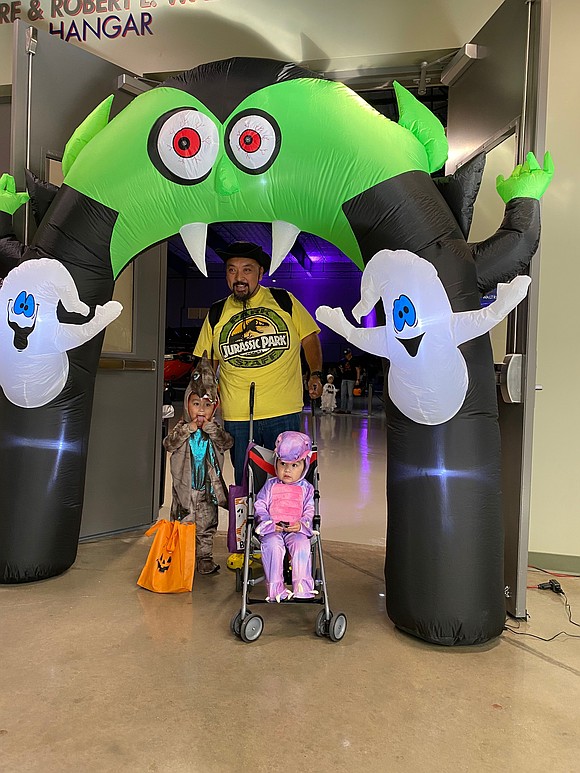 Houston, brace yourselves for a spooky, sky-high Halloween extravaganza at Lone Star Flight Museum! On Saturday, October 19th, 2024, the …